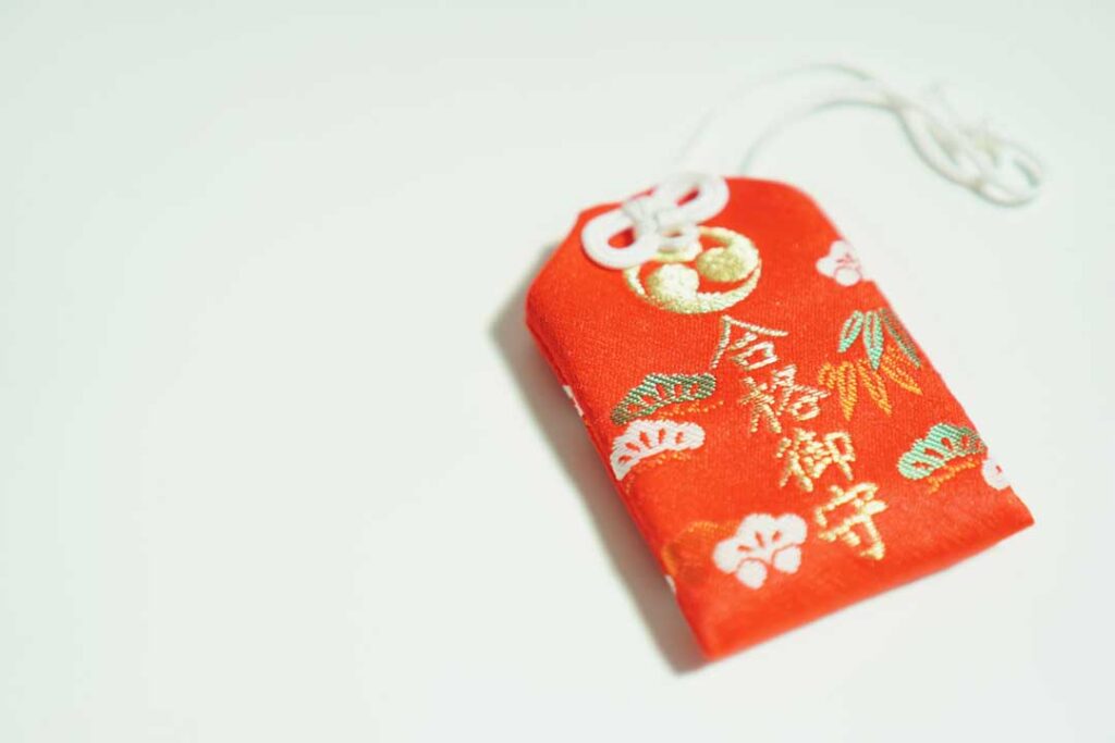 omamori-Japanese-charms-1 - SANTEN Design